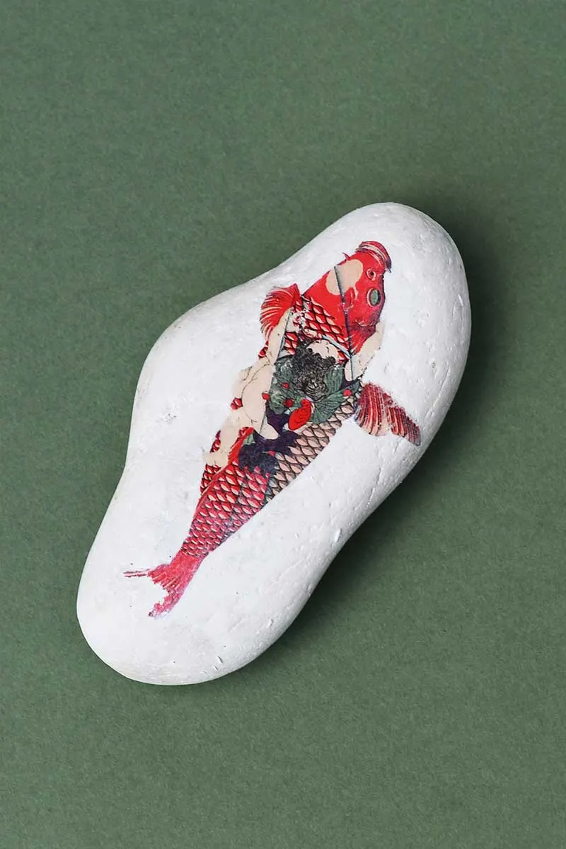 print onto rocks fish image transfer onto a stone